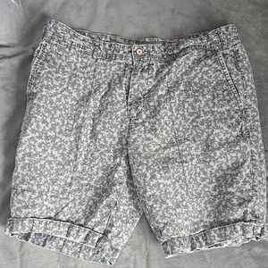 Slate & Stone Shorts Mens 34 Light & Dark Grays Chino Denim Botanical Men's